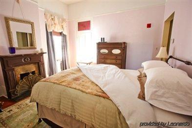 Bed & Breakfast Maison De Macarty
