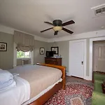 Maison De Macarty
