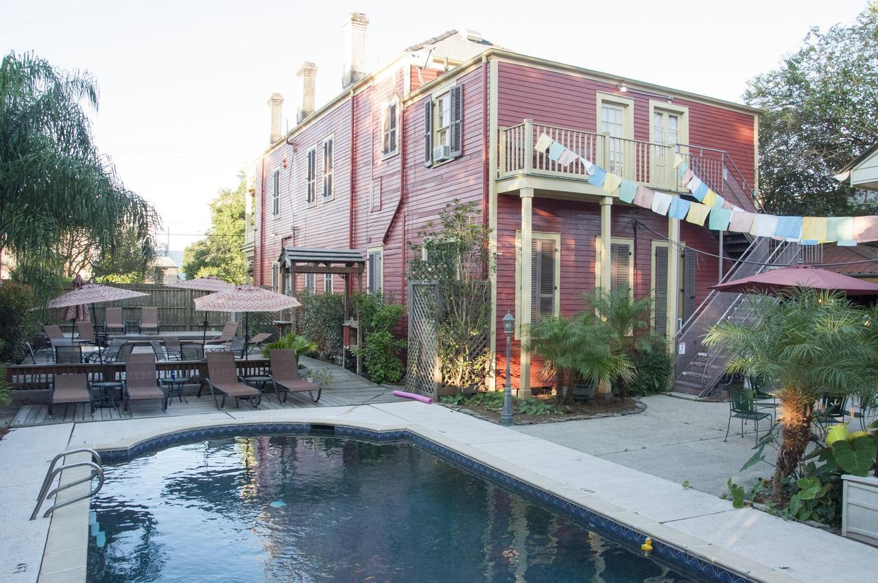 Bed & Breakfast Maison De Macarty 3*